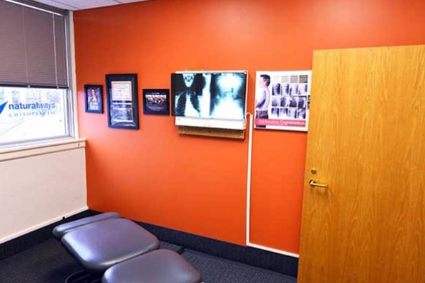 Chiropractic Roseville MN Adjustment Room