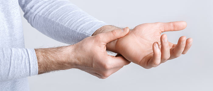 Getting Chiropractic Help in Roseville MN For Carpal Tunnel Syndrome