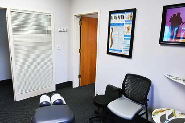 Chiropractic Roseville MN Treatment Room